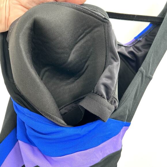 Lands End Athletic Bust Minimizer Cross Back One Piece Womens Bathing Suit - Picture 5 of 6